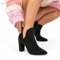 BOTKI-CZARNE-DAMSKIE-NA-SLUPKU-ZAMSZOWE-ELEGANCKIE-WYGODNE-Model-wygodne-eleganckie-buty-botki-zamszowe.jpg