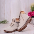 BUTY-ZIMOWE-BOTKI-TRAPERY-SUWAK-OCIEPLANE-DAMSKIE-38-Model-Buty-zimowe-ocieplone-trapery.jpg