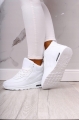 BUTY-DAMSKIE-OBUWIE-SPORTOWE-LEKKIE-WYGODNE-BIALE-Model-Buty-sportowe-lekkie (1).jpg