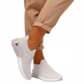 BUTY-DAMSKIE-SPORTOWE-OBUWIE-LEKKIE-WSUWANE-SIATECZKA-Marka-Sunlanse.jpg