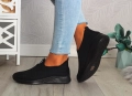 CZARNE-ADIDASY-damskie-BUTY-sportowe-Wsuwane-Kolor-czarny.jpg