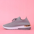 ADIDASY-DAMSKIE-BUTY-SPORTOWE-SNEAKERSY-WSUWANE-Zapiecie-sznurowane.jpg