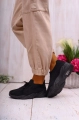 BUTY-DAMSKIE-SPORTOWE-CZARNE-ADIDASY-WSUWANE-PRZEWIEWNE-LEKKIE-Material-zewnetrzny-tkanina.jpg