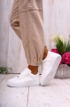 BUTY-DAMSKIE-SPORTOWE-BIALE-SNEAKERSY-WIAZANE-LEKKIE-Material-zewnetrzny-skora-ekologiczna.jpg