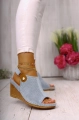 SANDALY-DAMSKIE-AZUROWE-ELEGANCKIE-NA-KOTURNIE-WYGODNE-Model-Sandaly-damskie-eleganckie.jpg