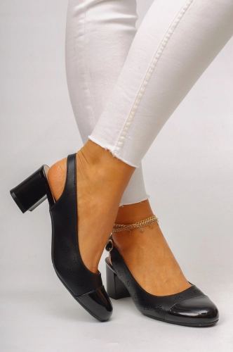 DAMSKIE-SANDALY-ELEGANCKIE-AZUROWE-MODNE-NA-OBCASIE-Material-wkladki-skora-ekologiczna.jpg