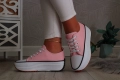 BUTY-TRAMPKI-DAMSKIE-SPORTOWE-SNEAKERSY-PLATFORMA-Model-Trampki-damskie-kolorowe.jpg