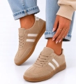 Bezowe-sneakersy-damskie-z-bialymi-paskami-casual-na-co-dzien.jpg