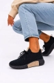 Sneakersy-Damskie-Czarne-Lekkie-Przewiewne-Sportowe-Bezowe-Wstawki-Plec-kobieta.jpg