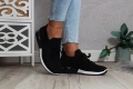 ADIDASY-DAMSKIE-BUTY-SPORTOWE-SNEAKERSY-WCIAGANE-Kod-producenta-BB179BLACK.jpg