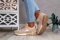 BUTY-DAMSKIE-SNEAKERSY-SPORTOWE-OBUWIE-NA-WIOSNE-Marka-bez-marki.jpg