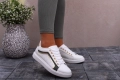 BUTY-DAMSKIE-SPORTOWE-OBUWIE-BIALE-LEKKIE-Model-Buty-trampki-sportowe-lekkie.jpg