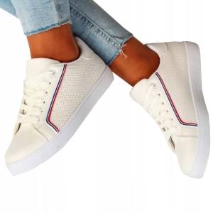 Białe damskie sneakersy z czerwonymi i granatowymi detalami Avery