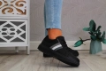 BUTY-DAMSKIE-OBUWIE-SPORTOWE-LEKKIE-WIAZANE-Model-Buty-sportowe-damskie-czarne-wiazane-stylowe.jpg