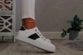 BUTY-DAMSKIE-ADIDASY-SPORTOWE-LEKKIE-TRAMPKI-Model-Buty-sportowe-damskie-biale.jpg