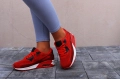 BUTY-SPORTOWE-DAMSKIE-SNEAKERSY-LEKKIE-WIAZANE-Model-Buty-damskie-sportowe-lekkie.jpg