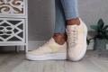 BUTY-SPORTOWE-DAMSKIE-WYGODNE-SNEAKERSY-WIAZANE-MODNE-Model-Buty-sneakersy-damskie-kolorowe-wygodne.jpg